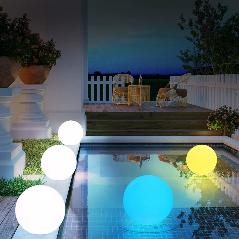 Induction Charge Floating Globe Lamp