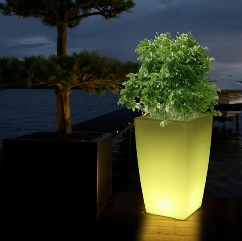 BALI Luminous Flowerpot