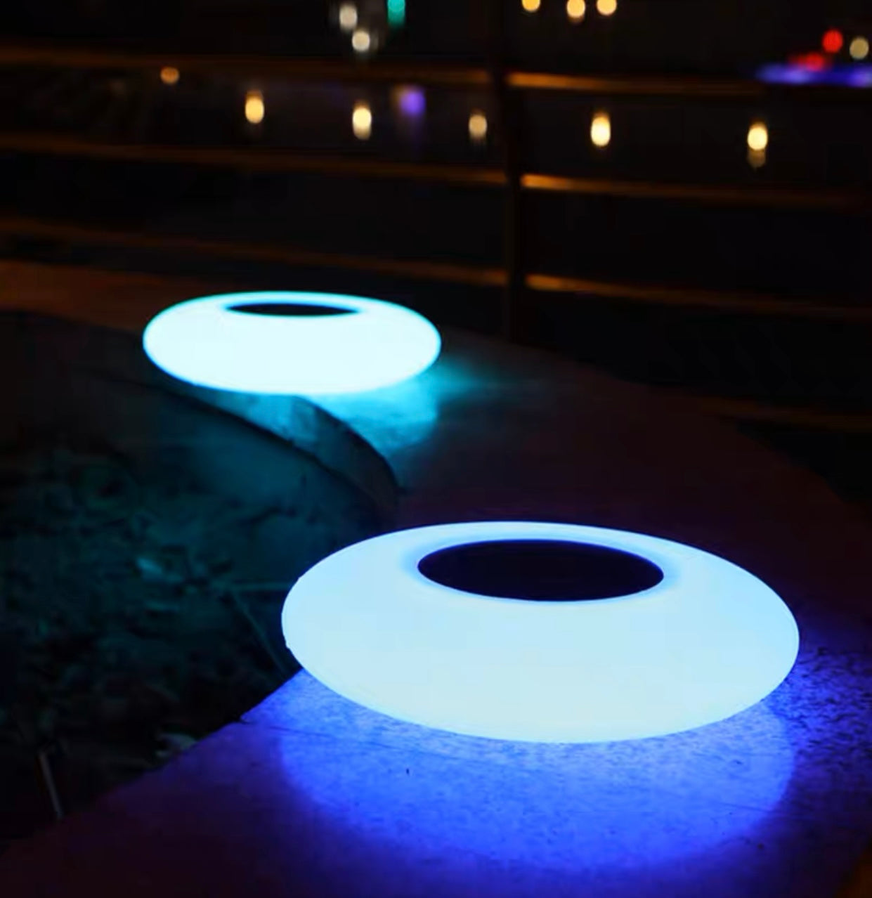 UFO-shaped Solar Floating Light